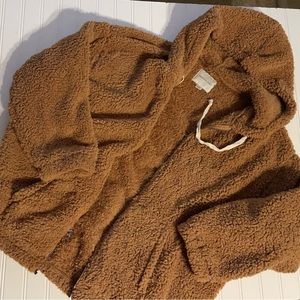 American eagle zip up hoodie